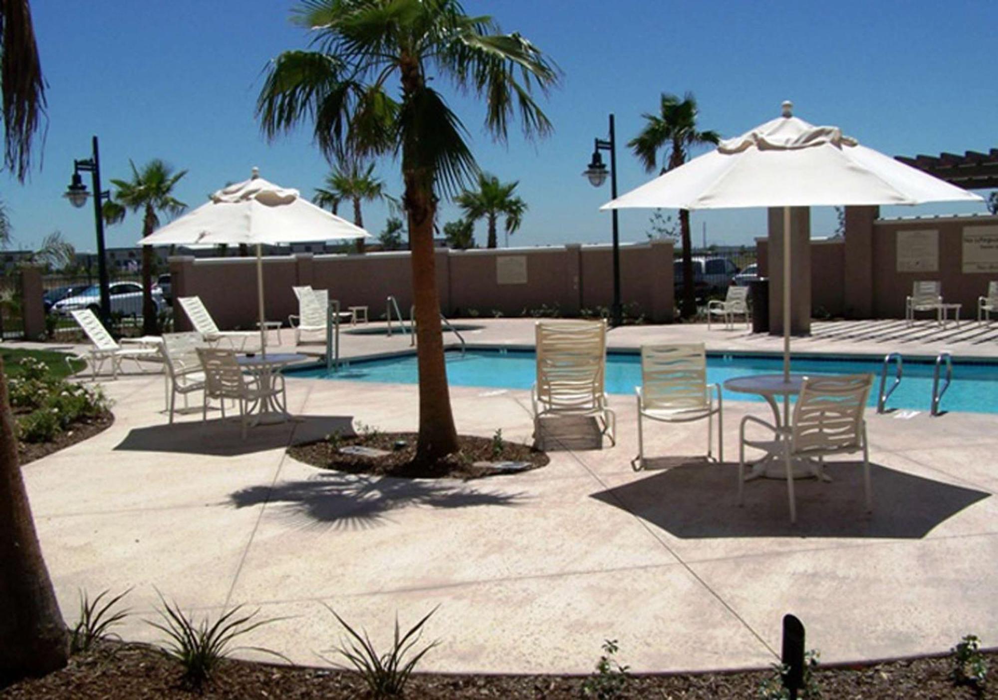 Hampton Inn & Suites Sacramento-Airport-Natomas Exterior photo
