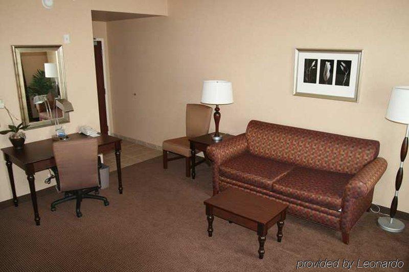 Hampton Inn & Suites Sacramento-Airport-Natomas Room photo