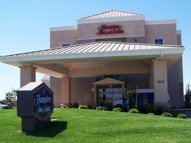 Hampton Inn & Suites Sacramento-Airport-Natomas Exterior photo